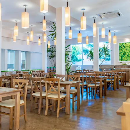 Asteria Family Sunny Хотел 4*