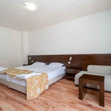 Asteria Family Sunny Hotel 4*