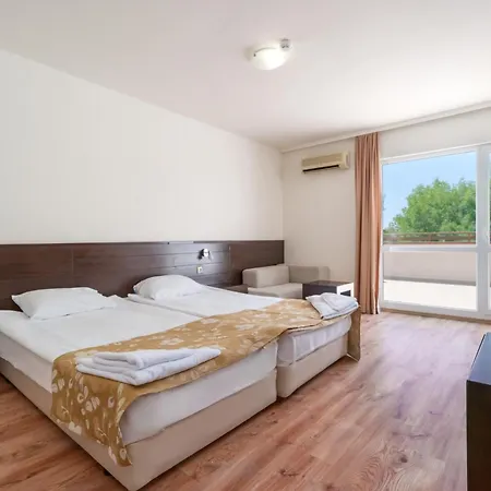 فندق Asteria Family Sunny 4*