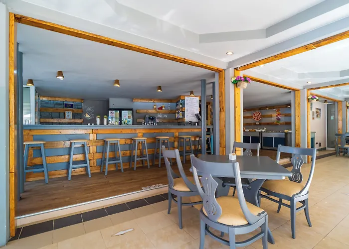 Asteria Family Sunny