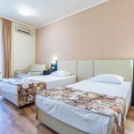 Asteria Family Sunny Hotel 4*