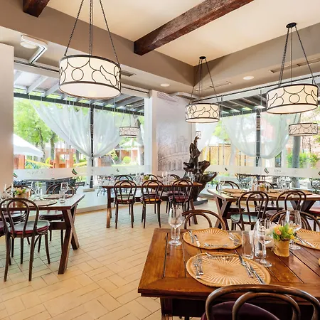 Asteria Family Sunny Hotel 4*