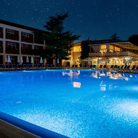 Asteria Family Sunny Hotel 4*