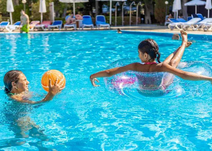 Asteria Family Sunny 4* ساني بيتش